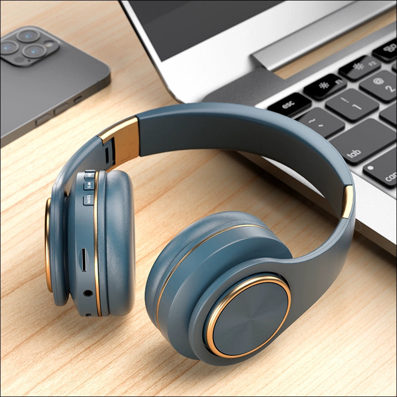 Bluetooth Headphone Head-Mounted with Microphone Mobile Phone Computer Universal Headset like Subwoofer