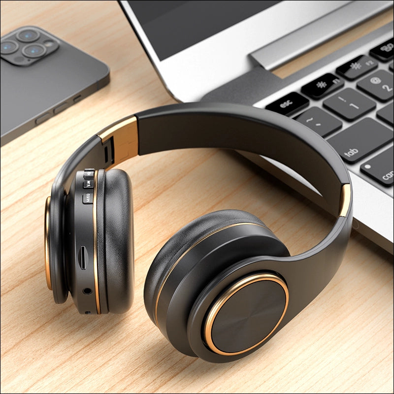 Bluetooth Headphone Head-Mounted with Microphone Mobile Phone Computer Universal Headset like Subwoofer